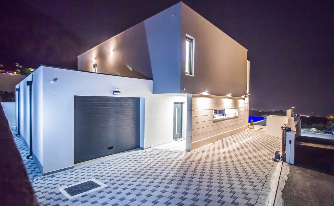 Villa Lacus Makarska Buitenkant foto
